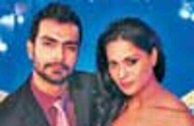Ashmit follows Veena's footsteps?