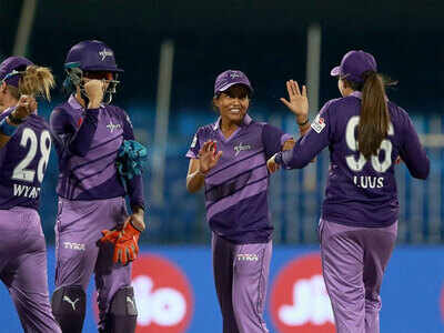 Women's T20 Challenge: Disciplined Velocity bowlers restrict Supernova to 126/8
