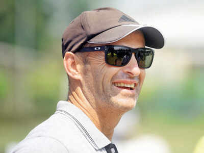 Gary Kirsten turns 53, Yuvraj leads wishes for India's World Cup winning coach