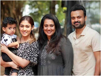 Nayanthara clicks a picture with Kunchacko Boban and family!