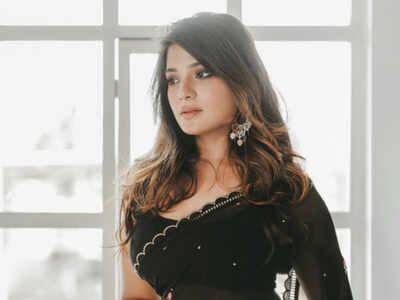 Aathmika wonders why movie posters miss female lead’s name