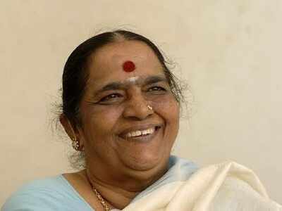 Shivarajkumar, Puneeth Rajkumar and others remember Parvathamma Rajkumar on her birth anniversary