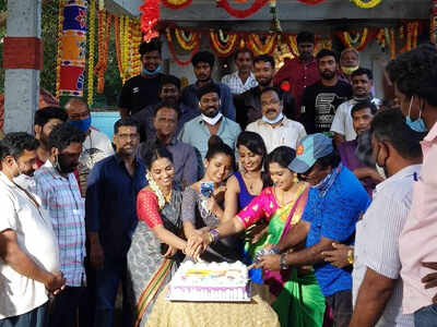 Amman completes 300 episodes; Amaljith, Pavithra Gowda and Shubha Raksha thank fans