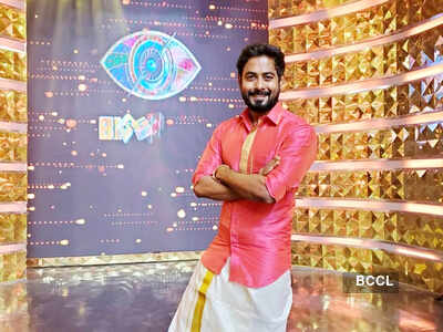 Bigg Boss Tamil 4 winner actor Aari Arjuna apologizes to fans; here's why