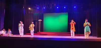 Multi-lingual theatre fest concludes