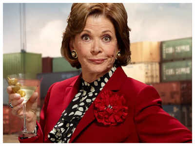 Jessica Walter star of 'Arrested Development' passes away at 80