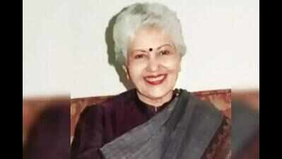 Shashikala, who shone in shades of gray, dead