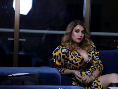 Pakkhi Hegde is 'too busy slaying' in this yellow printed attire