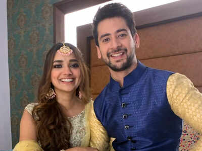 Kaatelal & Sons: Vedika Bhandari’s entry as Lily raise doubts about Dr Pramod being married with a wife and son
