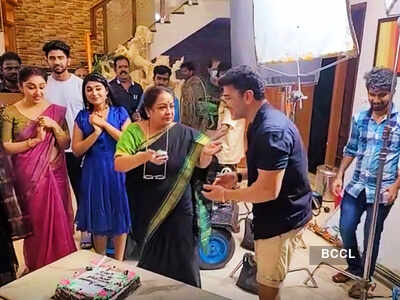 Here's how Team Kannana Kanne celebrated Sulakshana's birthday