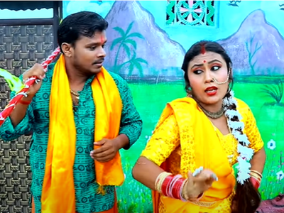 Pramod Premi Yadav shows her devotional side in the latest song 'Balam Ji Dhire Dhire'