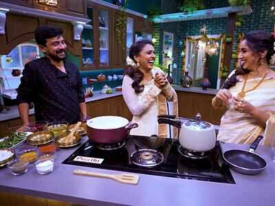 Atham Pathu Ruchi: Super 4 judge Sithara Krishnakumar and hubby Sajish to grace the show