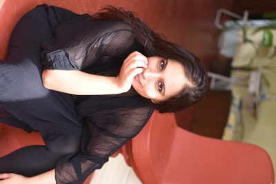 Pandemic paused our life, we need to refresh: Zoya Hussain