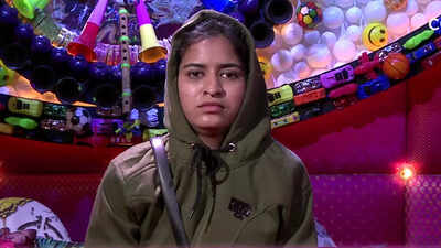 Bigg Boss Marathi 3: Nominated contestant Shivleela Patil leaves the house due to medical treatment; Bigg Boss announces closure of voting lines