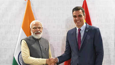 Modi Pm Modi Holds Fruitful Talks With Spanish Counterpart In Italy