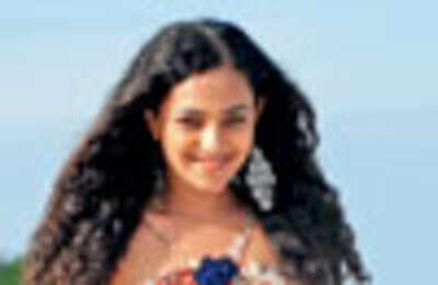 Siddhu wanted Shruti: Nitya Menen