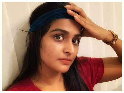 Children's Day 2021: Remya Nambeesan shares an adorable childhood pic; says 'reminiscing the child in me'