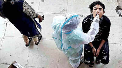 Karnataka: Covid-19 positivity rate low, experts say no sign of third wave