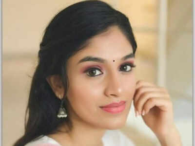 Prakruthi Prasad bags a key role in 'Bettada Hoovu'; details inside