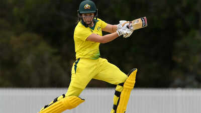 Graham approved as temporary replacement for Gardner in Australia Women's World Cup squad