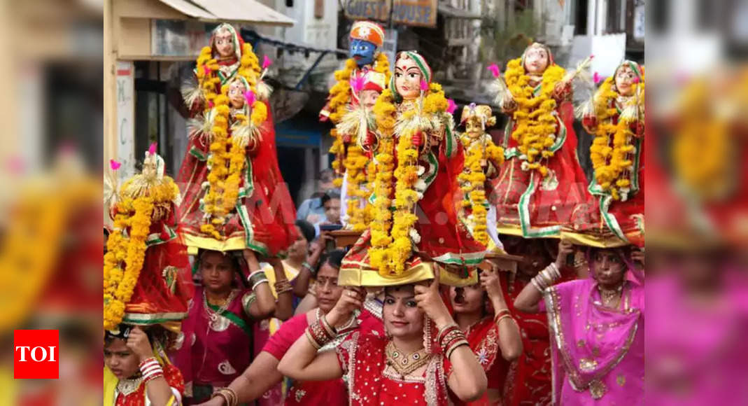 Gangaur Teej 2022 Date Day And Significance Times Of India