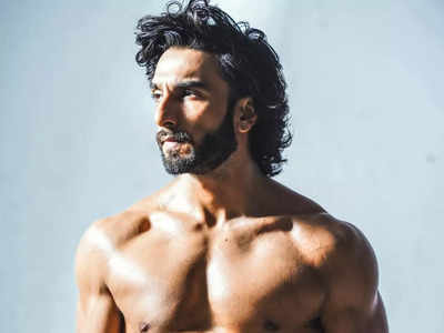 Ranveer Singh Sets The Temperature Soaring With His Shirtless Pictures