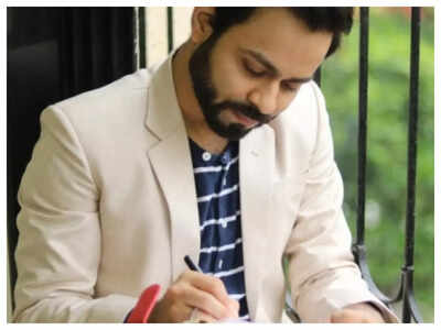 Ajinkya Bhasme on his book '7 hours at Bhata Road' turning into a film
