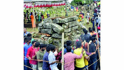 Thousands throng Mangaladevi Kannagi temple for annual fest