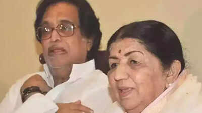 Late Lata Mangeshkar's brother Hridaynath Mangeshkar admitted to hospital; his son Adinath confirms he is 'stable'