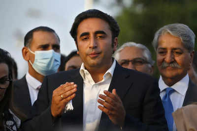 In US Pak Foreign Minister Bilawal Defends Imran Khan S Controversial