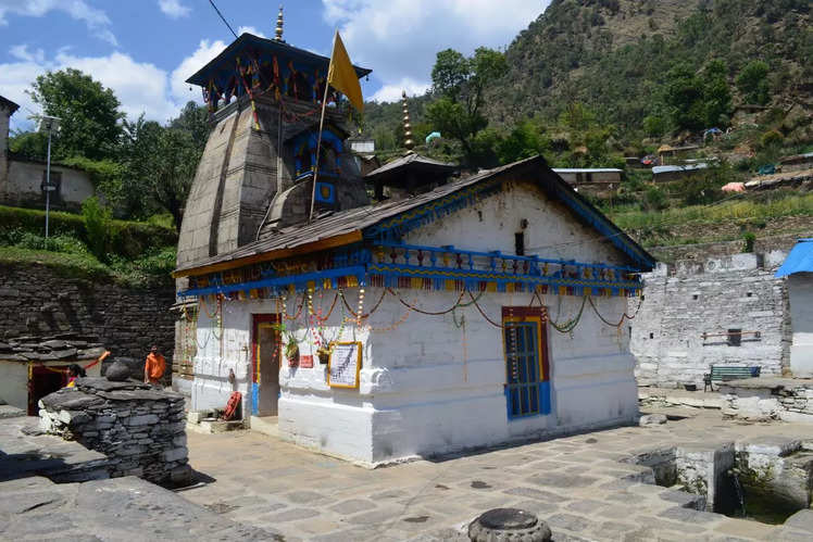 Exploring Triyuginarayan Temple In Uttarakhand The Wedding Venue Of Lord Shiva And Parvati