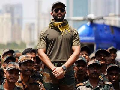 Vijay Deverakonda and Puri Jagannadh's JGM shelved?: Here's the truth