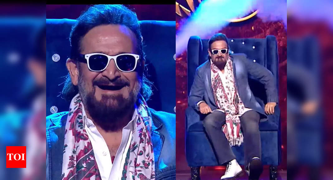 Bigg Boss Marathi 4 S New Title Song Featuring Host Mahesh Manjrekar