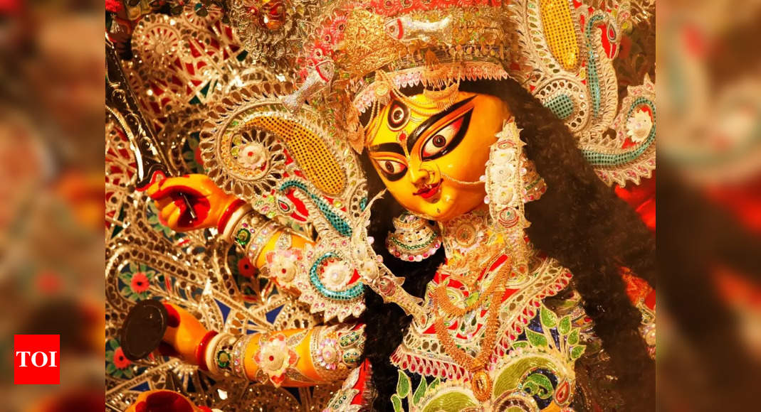 Durga Puja Chant These Powerful Mantras Of Maa Durga During Navratri