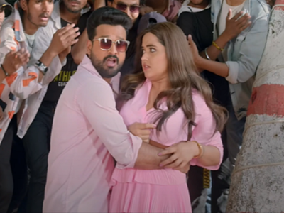 Ritesh Pandey and Kajal Raghwani starrer film 'Prajatantra' trailer is out!