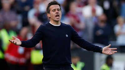 Fulham S Marco Silva Fumes Over Handball Decisions In Loss At West Ham