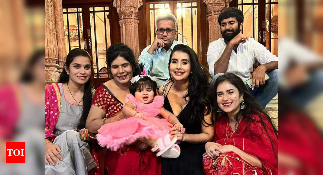 Charu Asopa Patches Up With Her Mother Celebrates Daughter S First