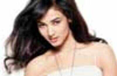 Sonal Chauhan's open invite