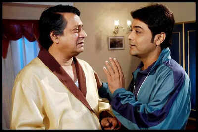 When Ranjit Mallick used to beat Prosenjit Chatterjee on the sets!