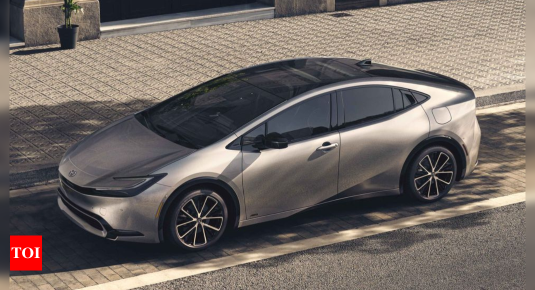 Toyota New And Sleek Toyota Prius Unveiled Gets Solar Panel Three