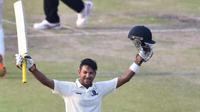 Vijay Hazare Trophy: Majumdar stars in Bengal's easy win over Pondicherry; Maharashtra beat Mumbai