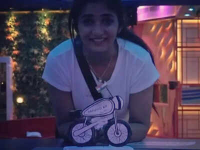 Bigg Boss Kannada 9: Here's how Divya Uruduga wished rumored boyfriend Aravind KP on his birthday