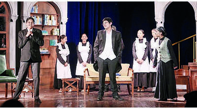 Sanawarians’ theatrical panache wins hearts