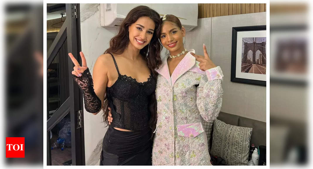 Disha Patani Strikes A Pose With India S First K Pop Idol Sriya Lenka