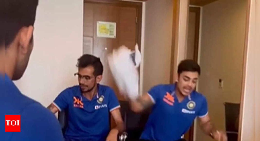 Watch Shubman Gill Ishan Kishan Yuzvendra Chahal Recreate