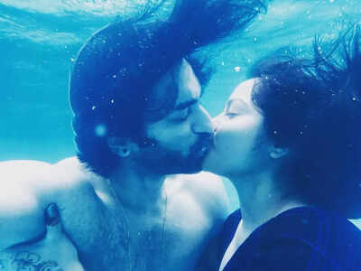 PDA alert! Jeetu Kamal-Nabanita’s underwater lip lock pic screams couple goals