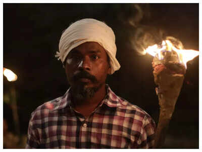 Kannada author and theatre artist Mahadeva Hadapada plays a character filled with motherly compassion in Mansore’s '19.20.21'