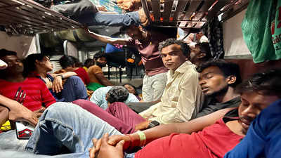 Tamil Nadu Migrant Workers Headcount Helplines Seek To Reassure Guest