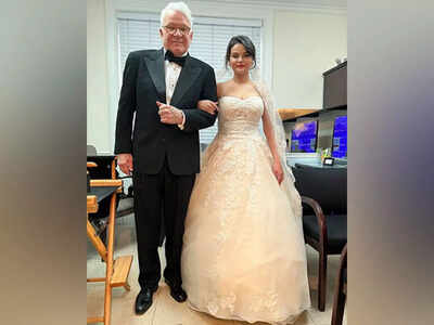 Steve Martin and Selena Gomez having blast during shoot of 'Only Murders in the Building' new season