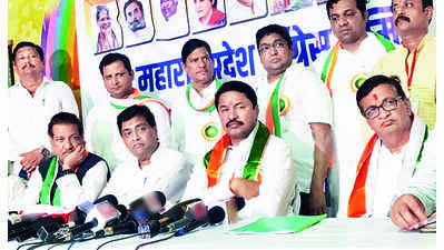Pawar did excellent work as JPC chairman in 2003, says Chavan